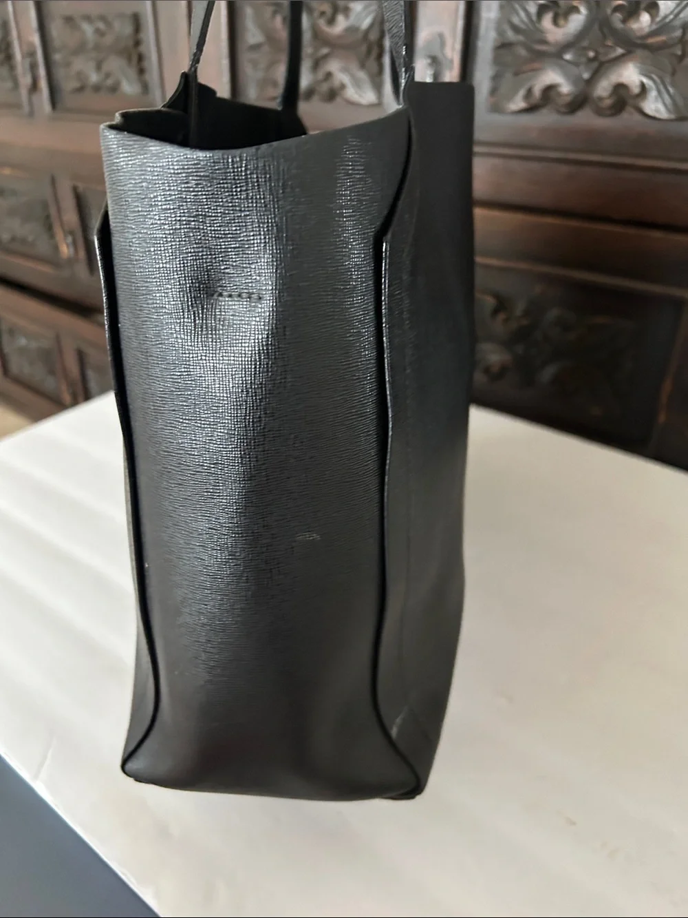Furla Black Leather Tote with Subtle Logo